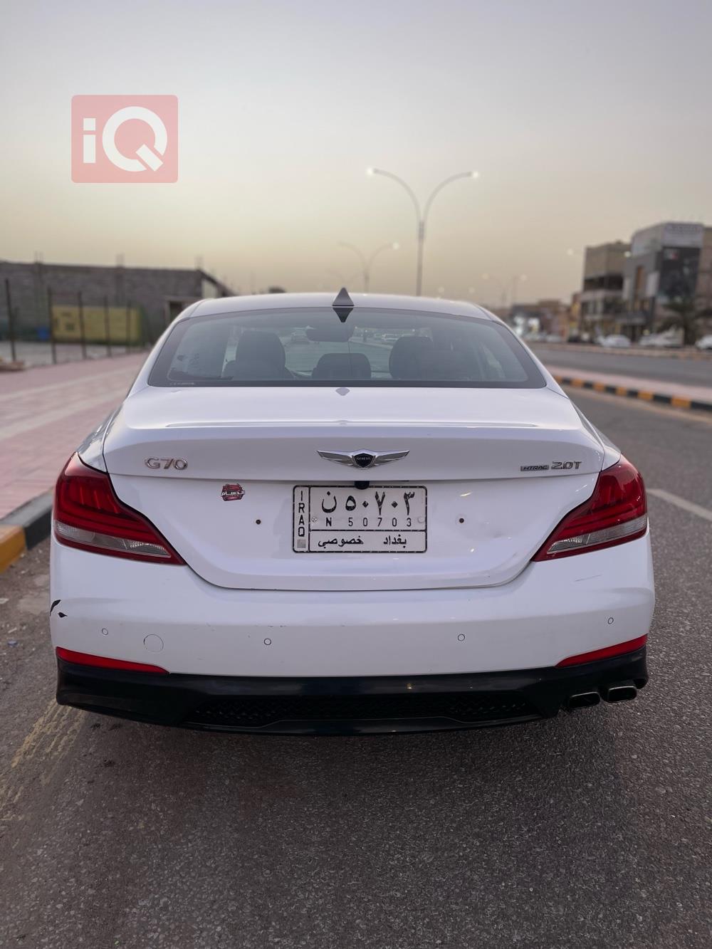 Genesis G70